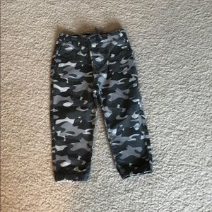 Baby boy camo pant
